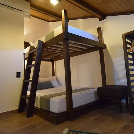 Kale 4* Gjirokastër